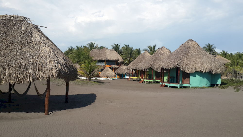 Eco-Hotel Playa Quilombo Las Lisas Eksteriør bilde